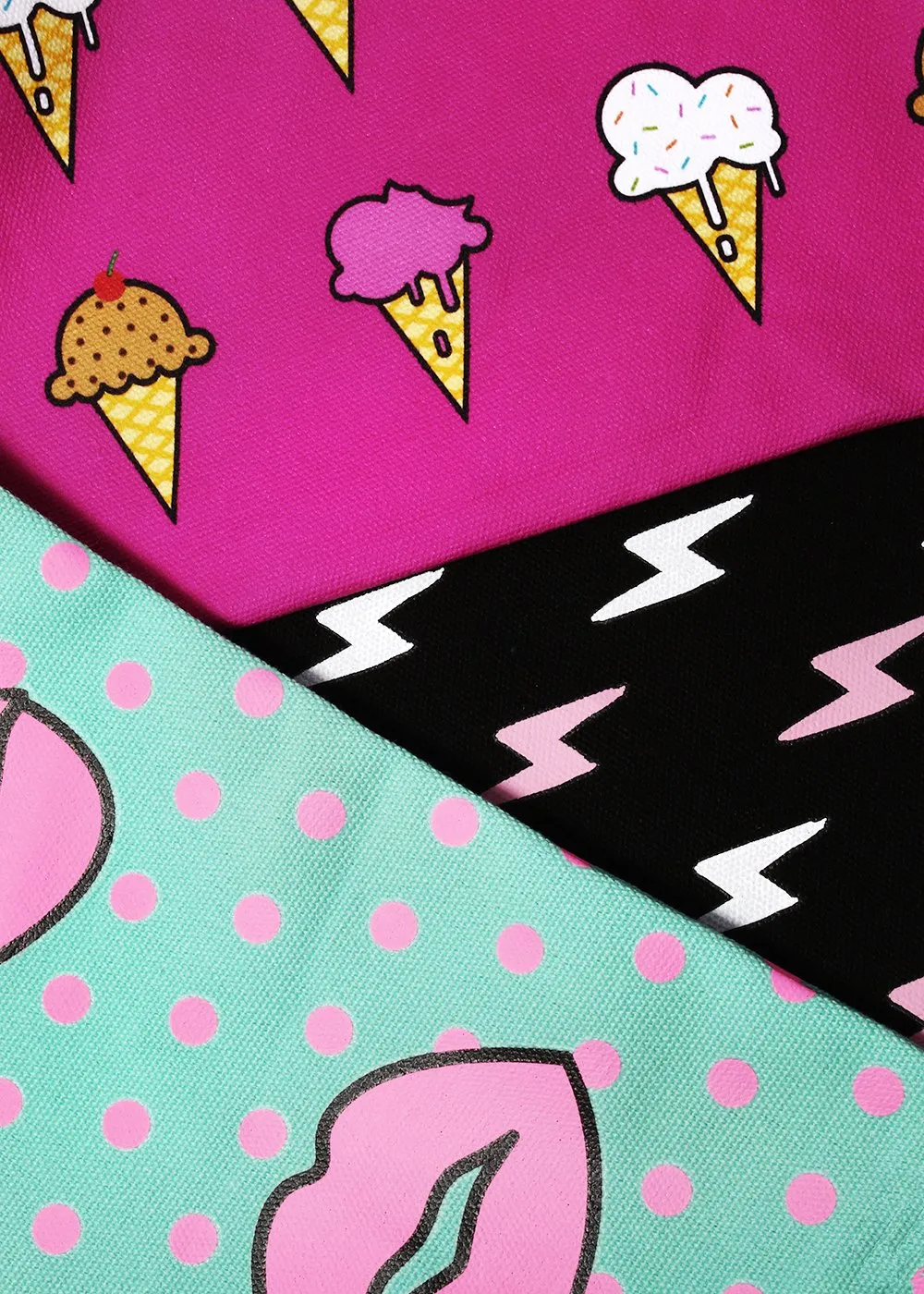 a2o Large Canvas Pouch - Ice Cream Cones