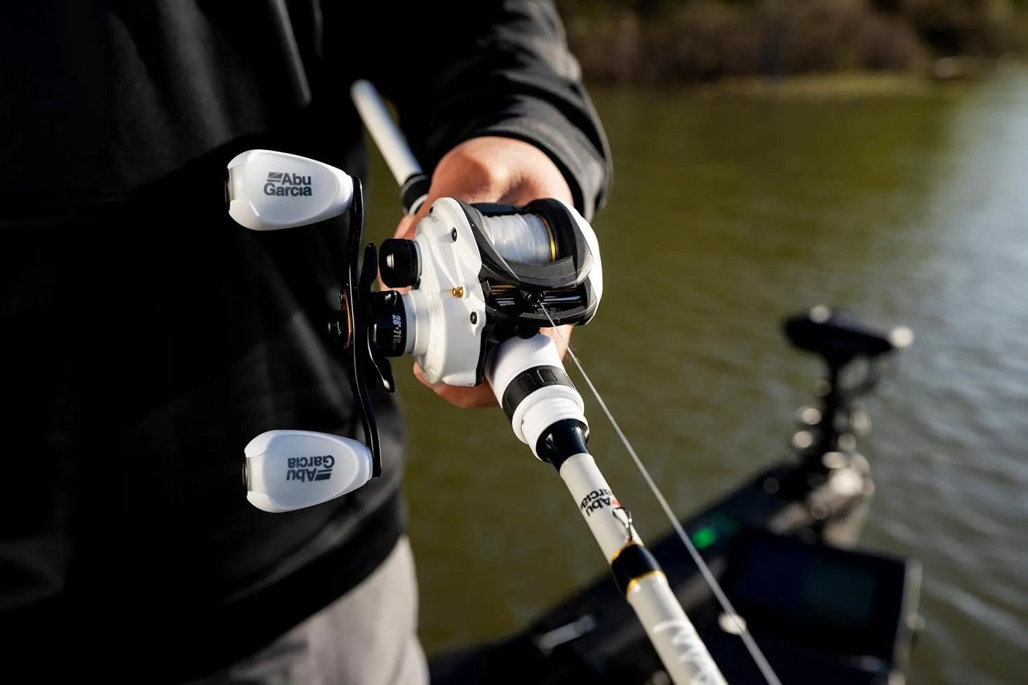Abu Garcia Max Pro Low Profile Baitcast Fishing Reel