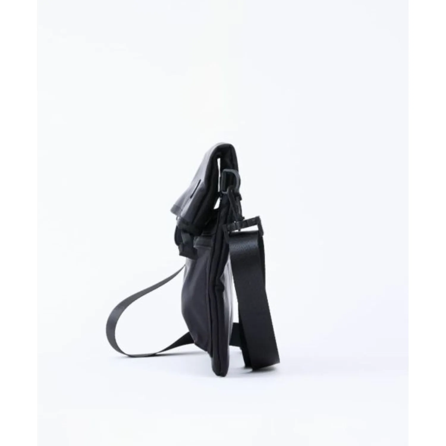 Anello Cosmic Shoulder Bag (Black)