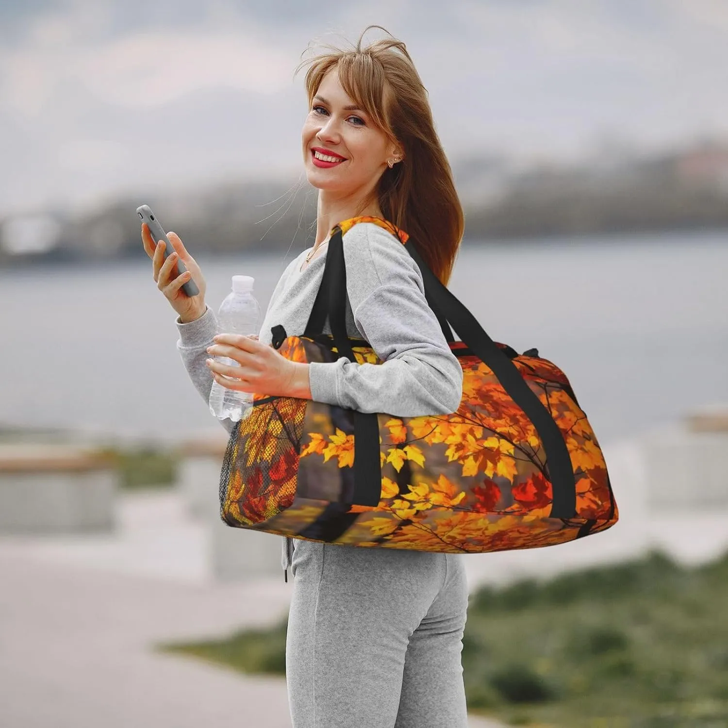 Autumn Leaves Big Capacity Sports Gym Bag Portable Travel Duffle Bag, Fall Tree Lightweight Weekender Workout Bag for Overnight, Unisex