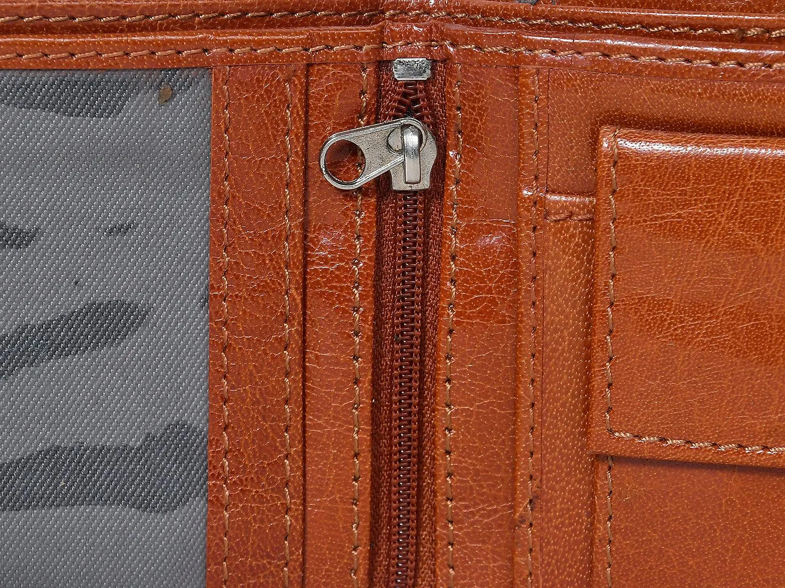 Celtic Brown Color Pure Leather Wallet For Men,  Art:- LA-1386