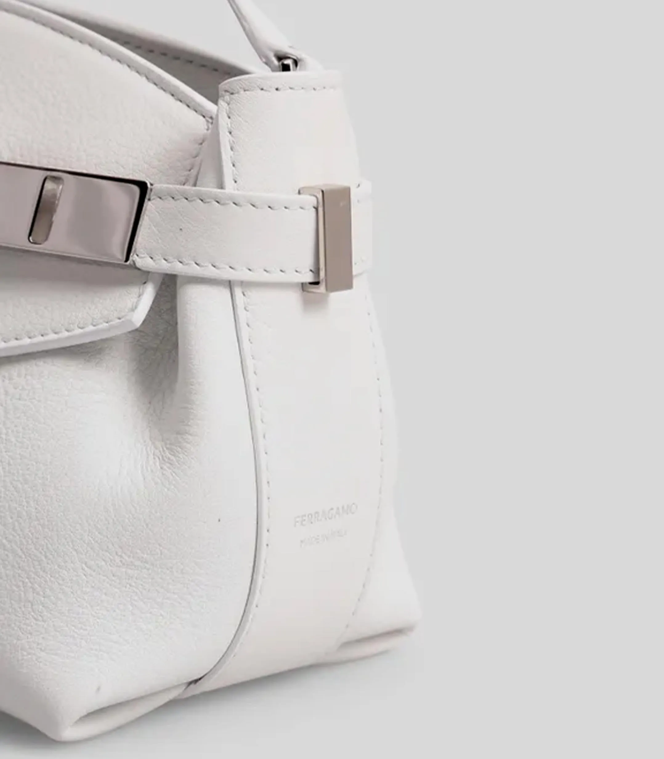 Ferragamo Trusted reviews Hug Small Bag Women's Shockproof Crossbody Leather -