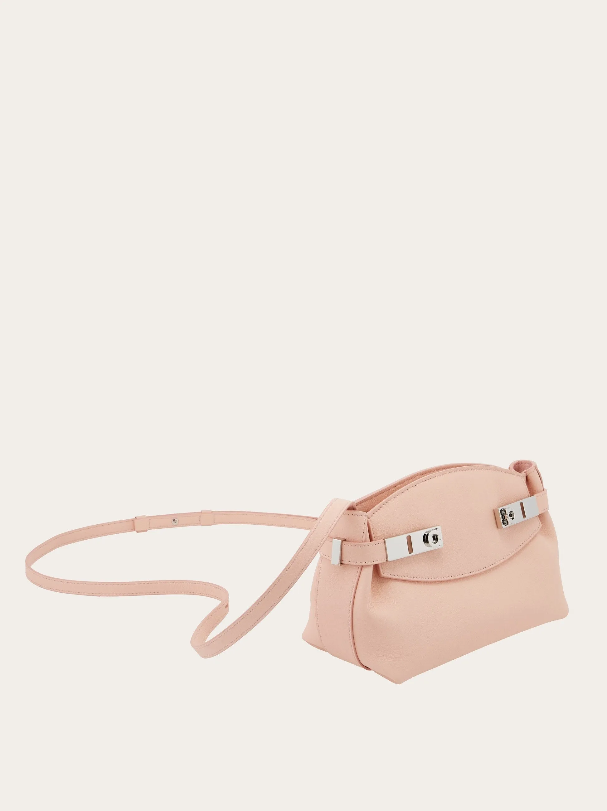Ferragamo Trusted reviews Hug Small Bag Women's Shockproof Crossbody Leather -