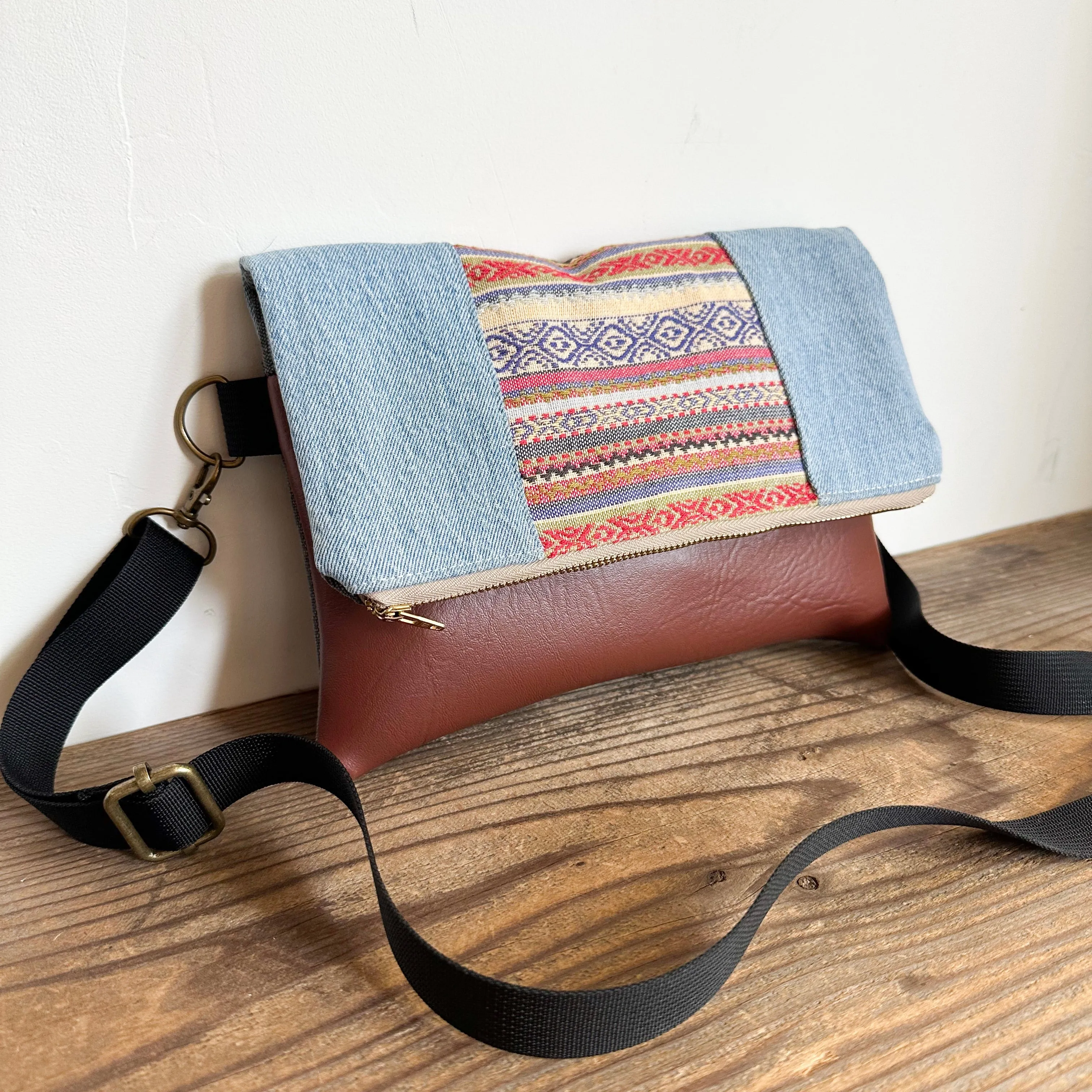 FOLDOVER CROSSBODY - Boho Stripe/Denim