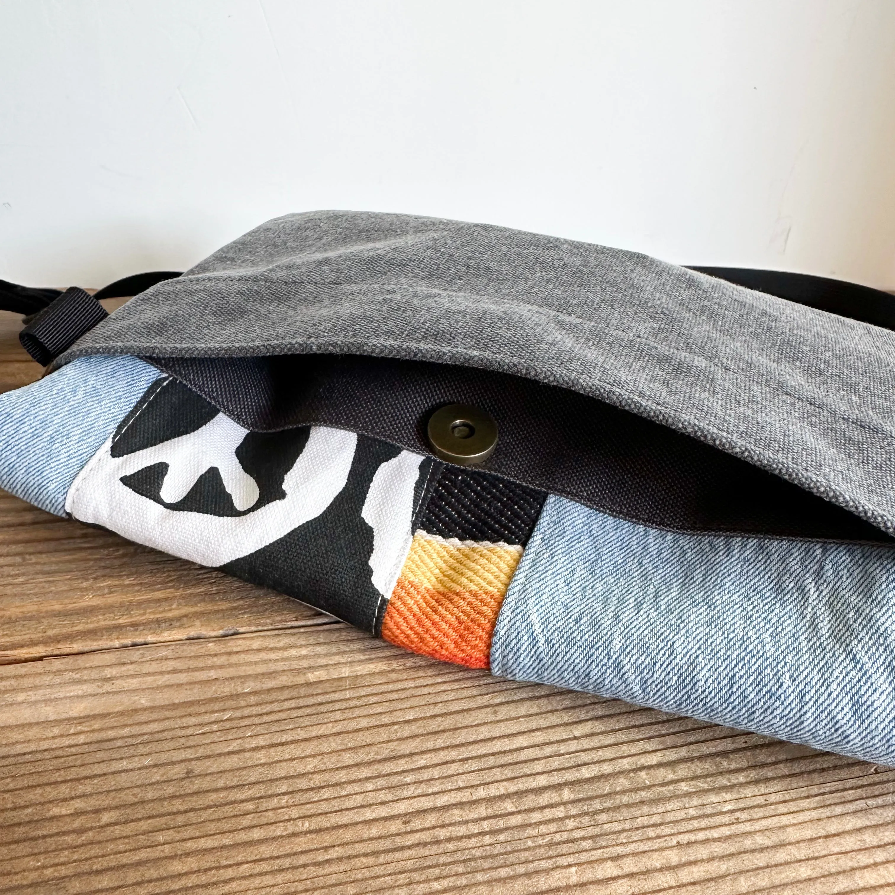FOLDOVER CROSSBODY - Peace/Desert Horizon/Denim