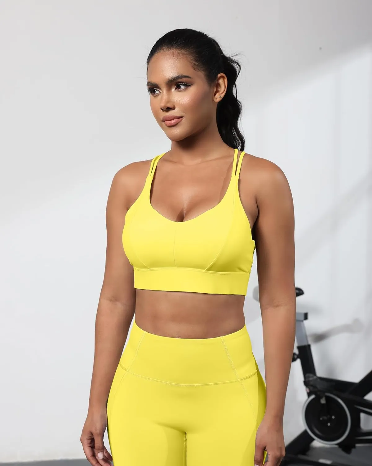 Grace Form Sports Bra for Women Strappy Medium Support Push Up Padded Sports Bra for Running Workout Bra Yoga Bra