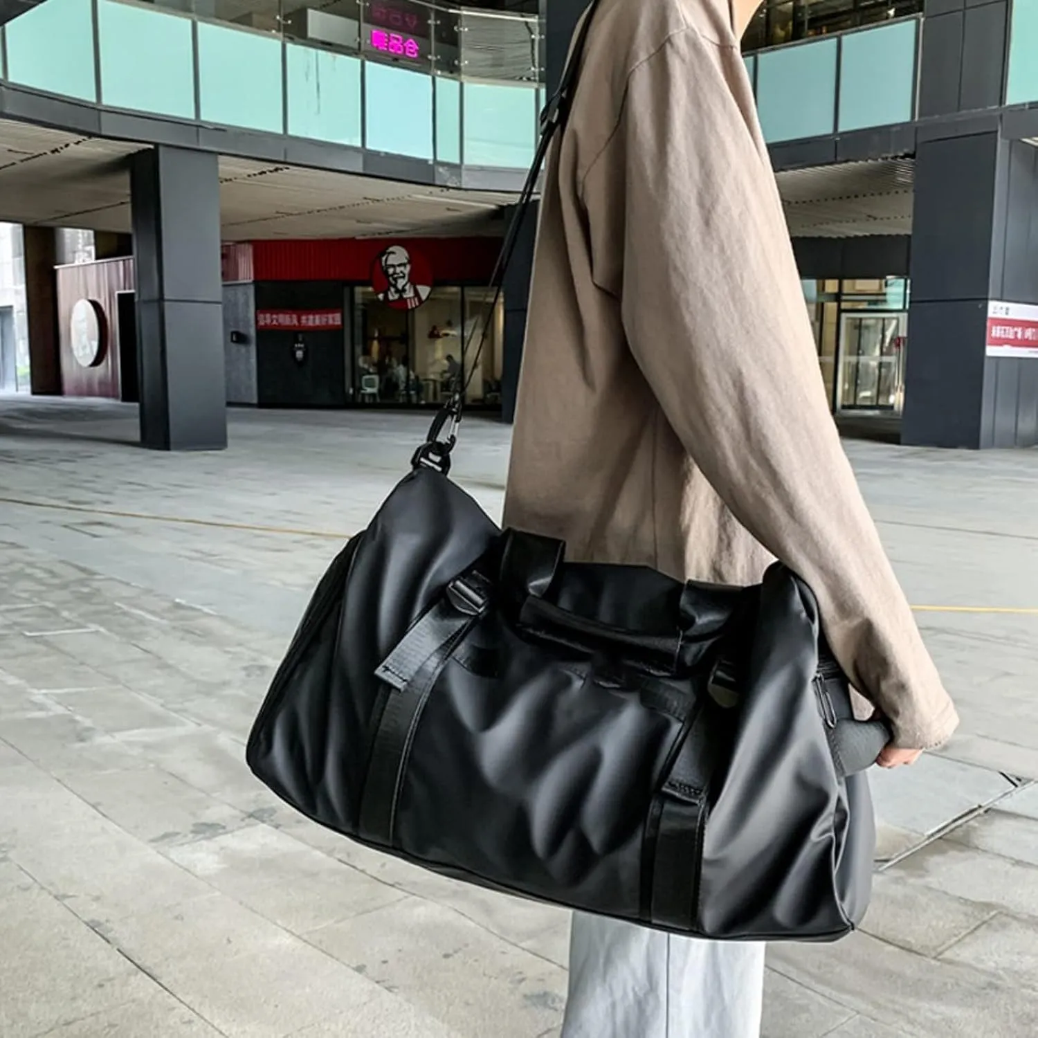 Gym Sport Men Waterproof Oxford Handbag Big Travel Luggage Duffel For Women Sports Bag With Shoe Compartment (Black)