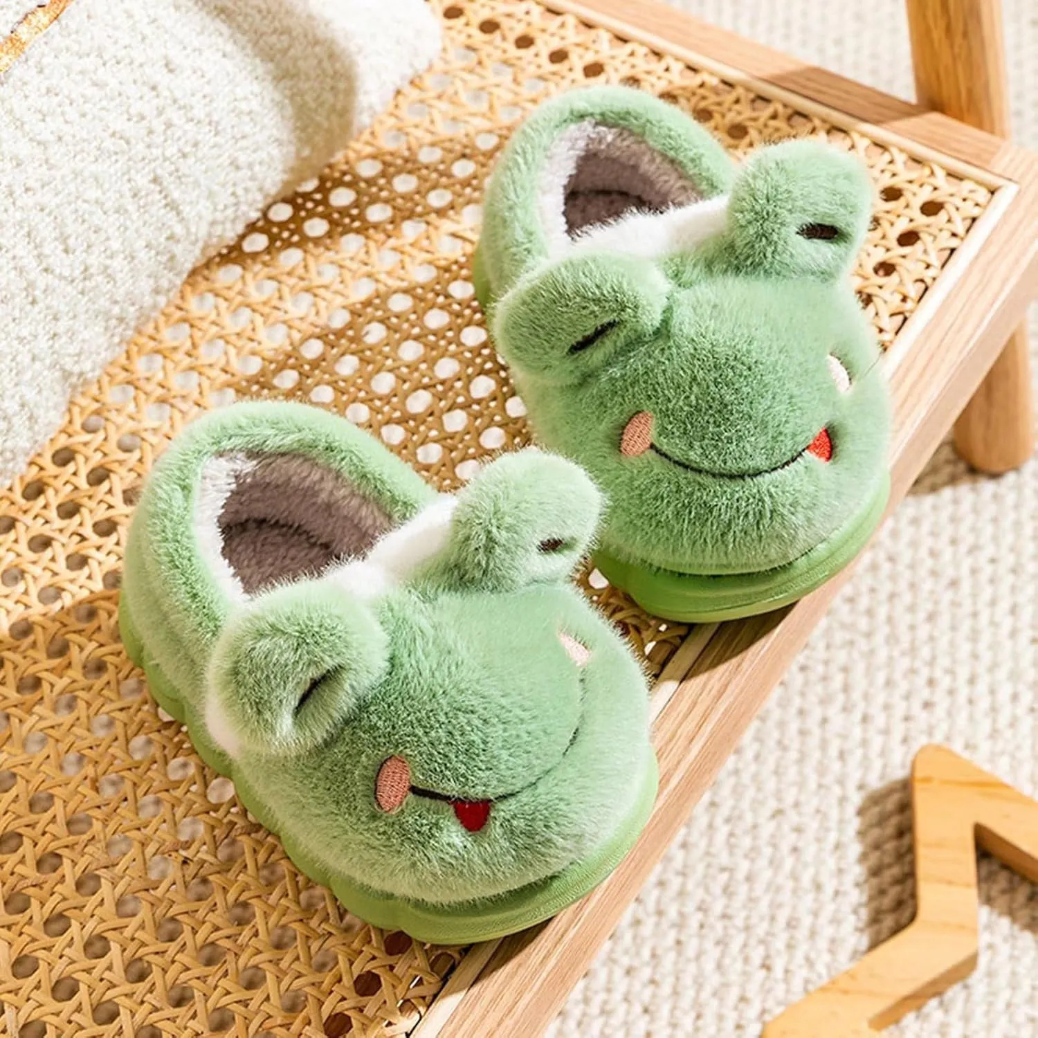 Kids' Cute Cartoon Animal Slippers - Toddler Boys & Girls Winter Plush Warm House Shoes - Anti-Slip Novelty Slippers for Children - Indoor & Outdoor