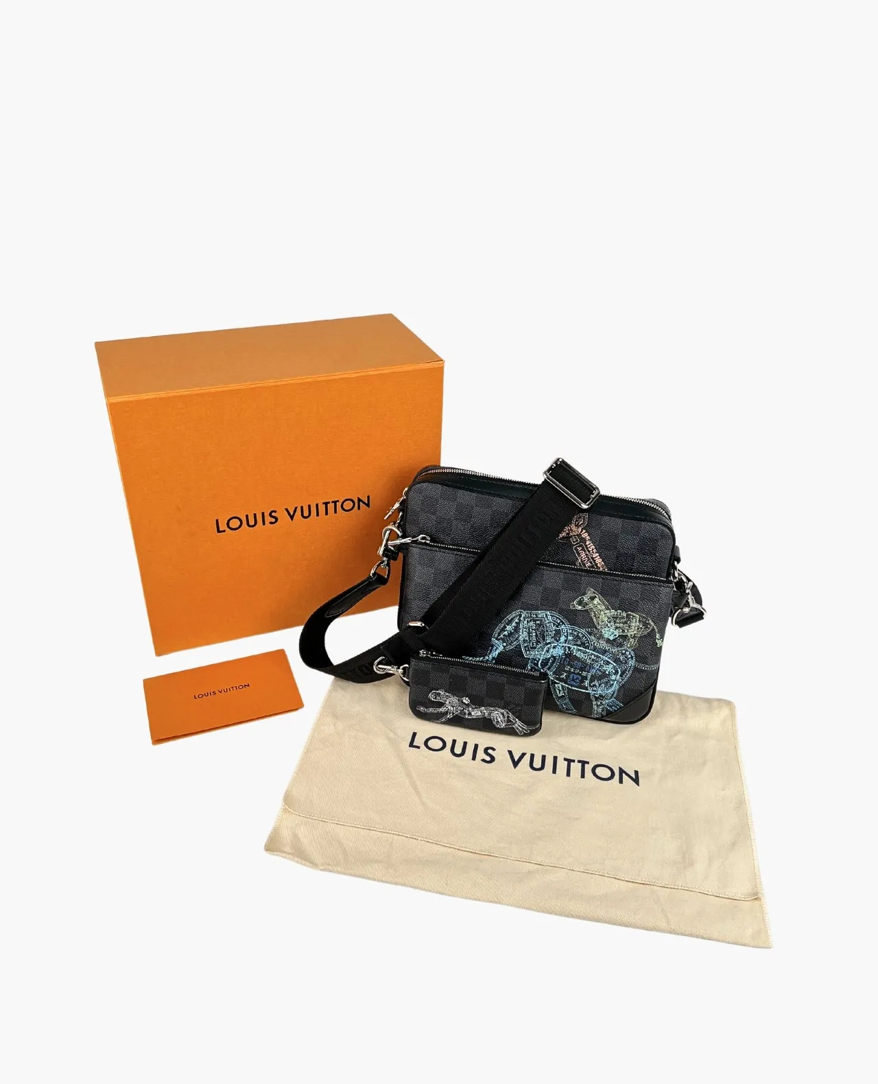 Louis Vuitton Trio Messenger Damier Graphite Wild Animals