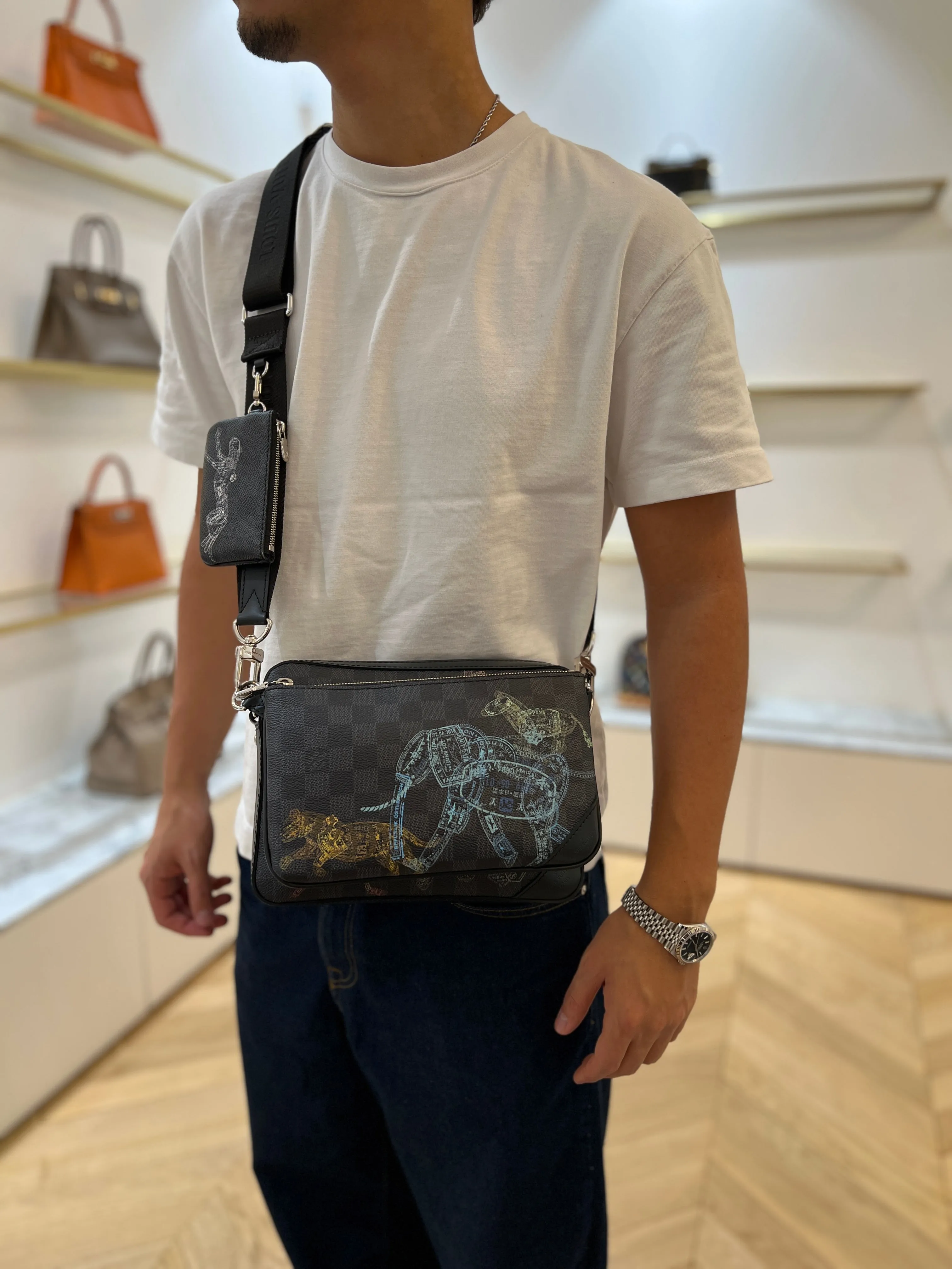 Louis Vuitton Trio Messenger Damier Graphite Wild Animals