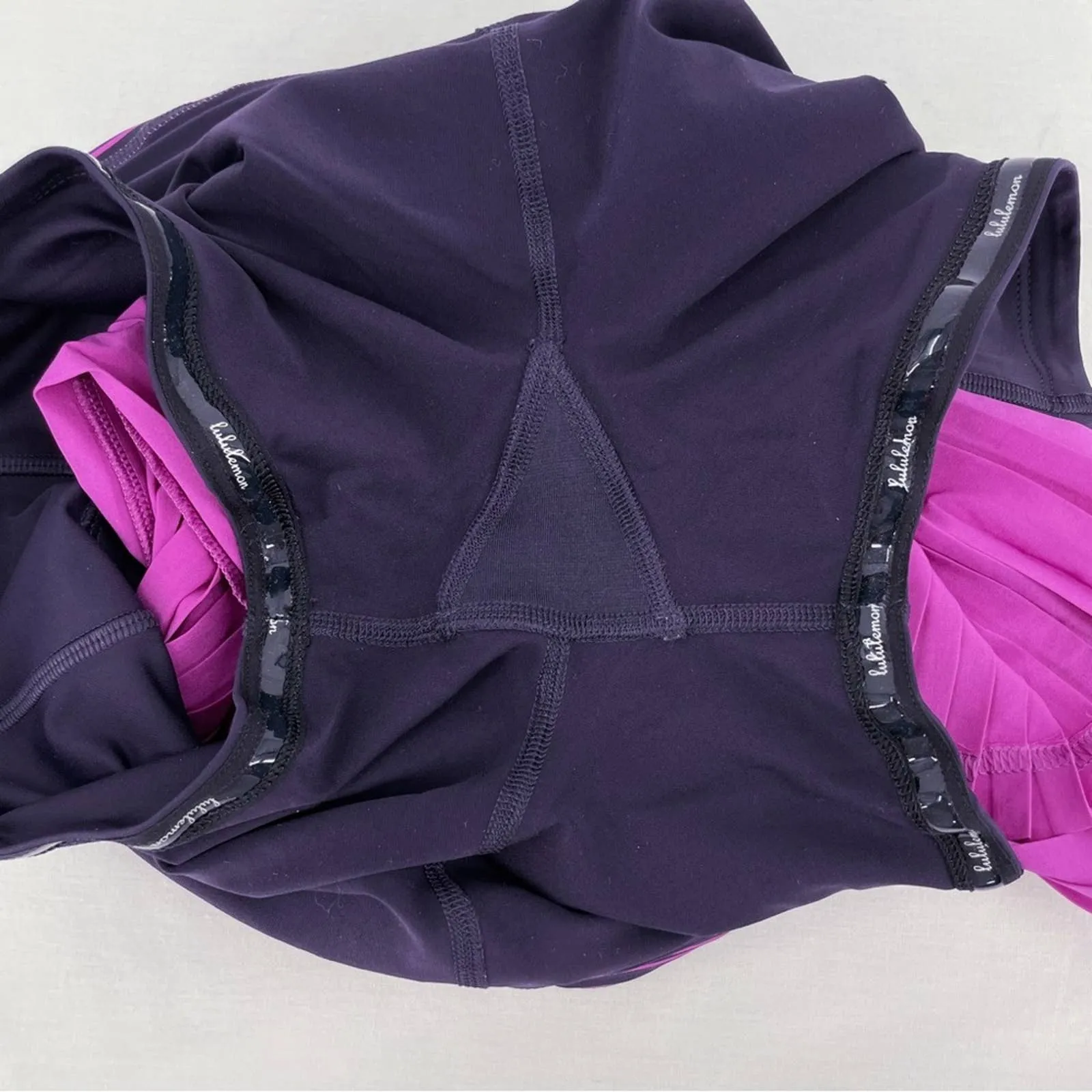Lululemon Pleat to Street Ultra Violet Black Skirt Purple Running Tennis Skort Size 6