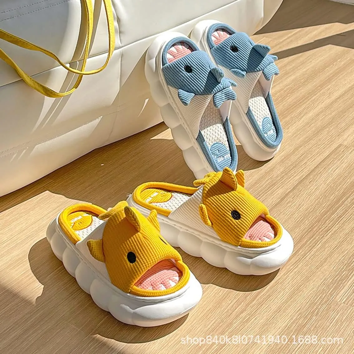 Men's Women's Linen Thick-Soled Cow Slippers, Linen Shark Slippers, Rabbit Linen Slippers, Linen Whale Thick-Soled Slippers Cloud Slide Hug Pillow Sandals