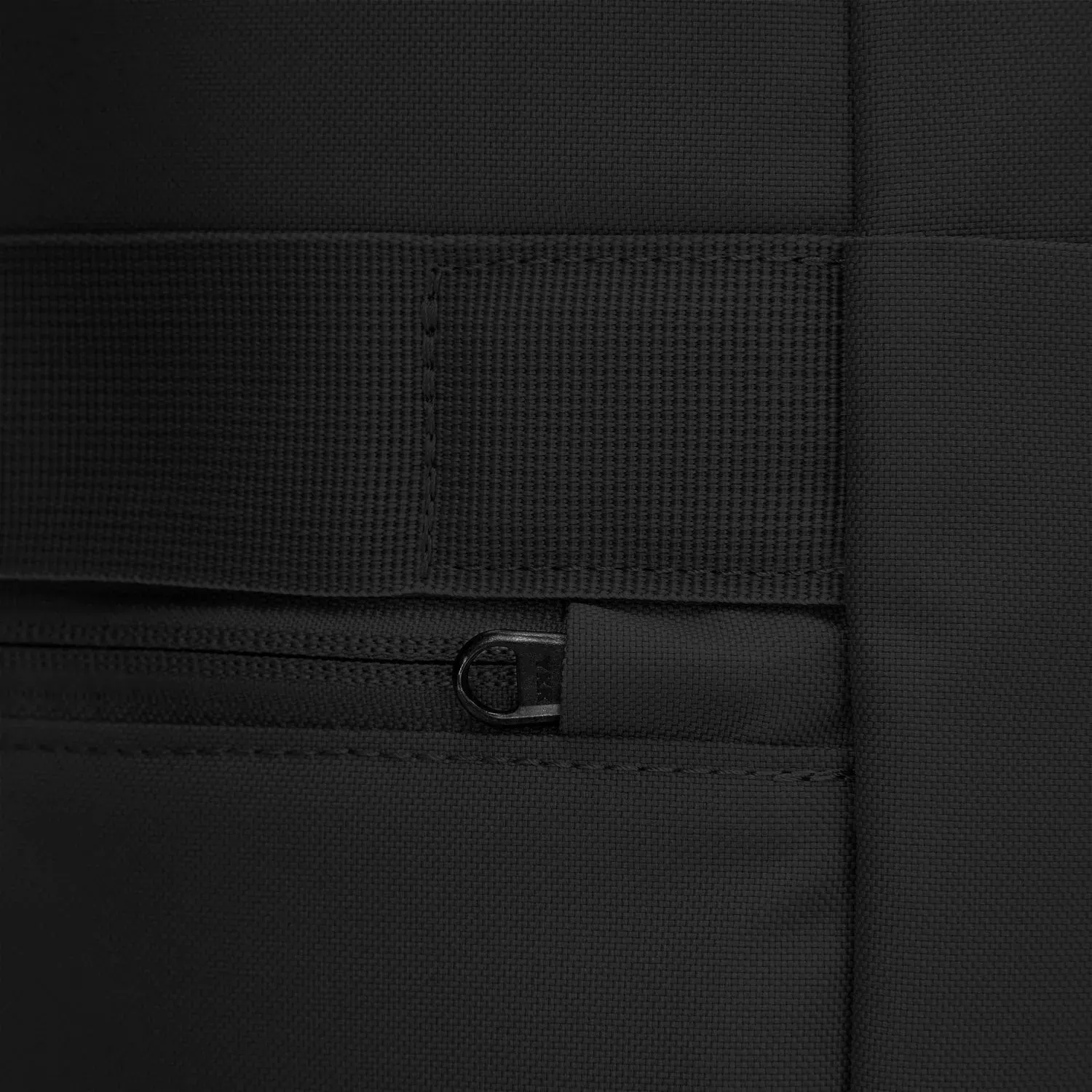 Pacsafe® GO 25L Anti-Theft RFID Backpack