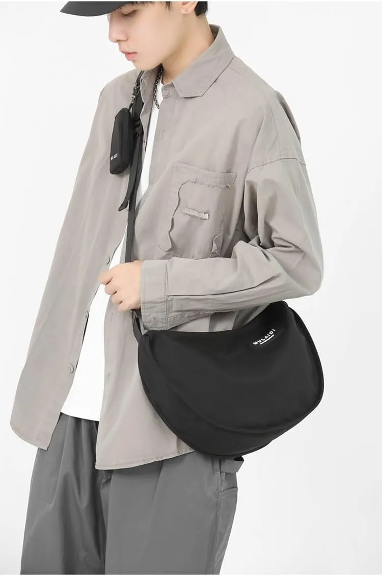 Pooyikoi Nylon Crescent Bag for Women Adjustable Crossbody Bag Purse Casual Dumpling Bag Travel Sling Bag (black,Medium)