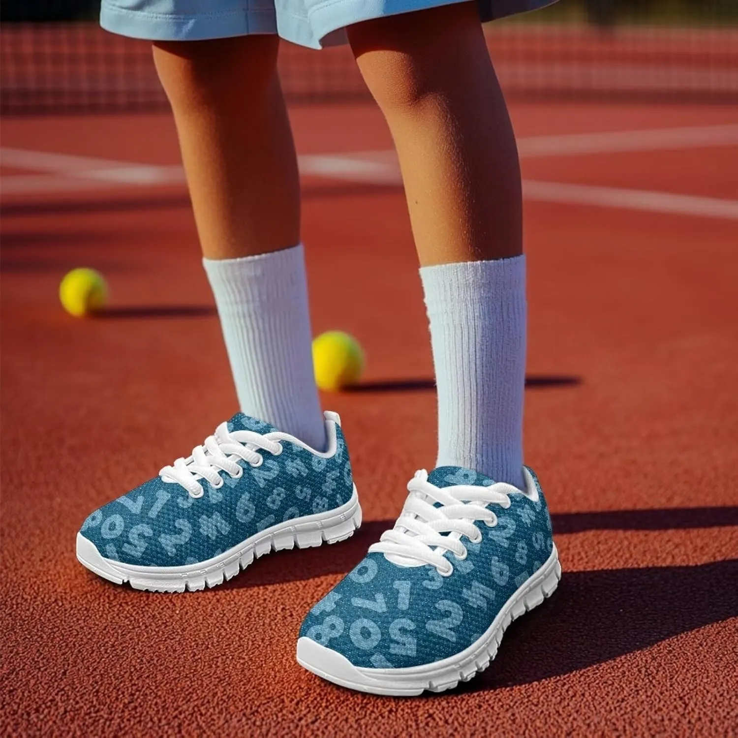 Running Shoes Casual Comfy Outdoor Sneakers for Boys Girls Lightweight Lace-Up Travel Shoes for Walking US Little Kid 11-13 Big Kid 1-5 White Sole