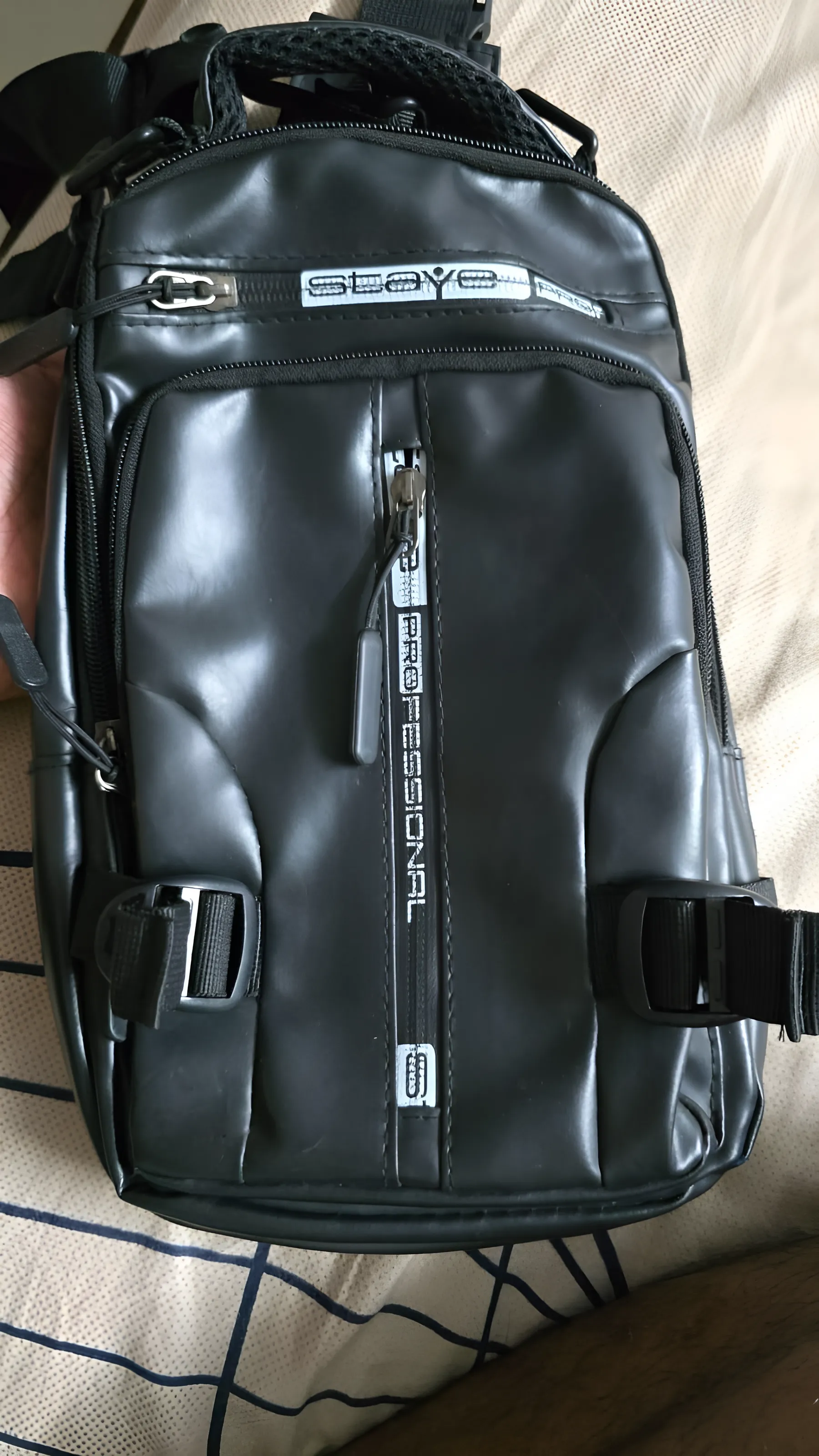 Sling Bag with USB Charging Port
