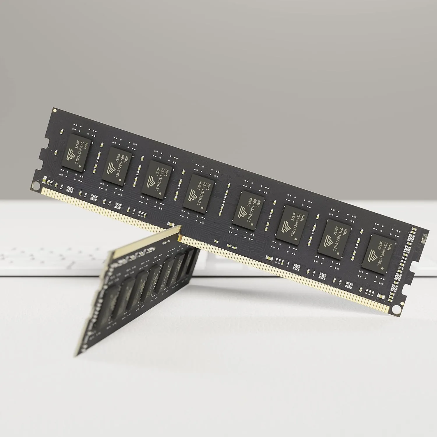 Timetec 16GB KIT(2x8GB) DDR3 / DDR3L 1333MHz PC3-10600 Non-ECC Unbuffered 1.5V / 1.35V CL9 2Rx8 Dual Rank 240 Pin UDIMM PC Desktop Computer Memory RAM Module Upgrade (16GB KIT(2x8GB))