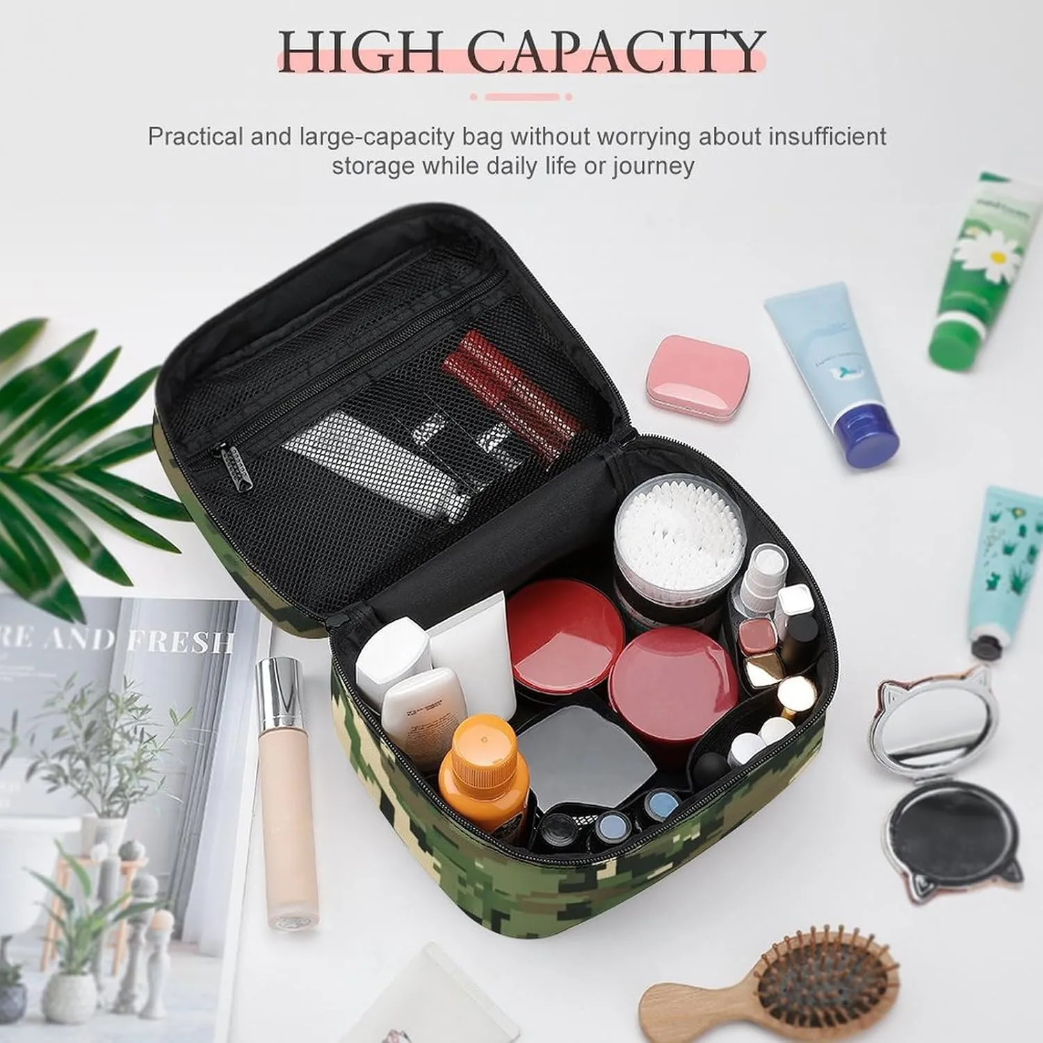 Travel Cosmetic Cases for Women, Multifunctional Makeup Organizer Bag, Green Camo Army Solider Camouflage Toiletry Storage Bag with Handle and Divider