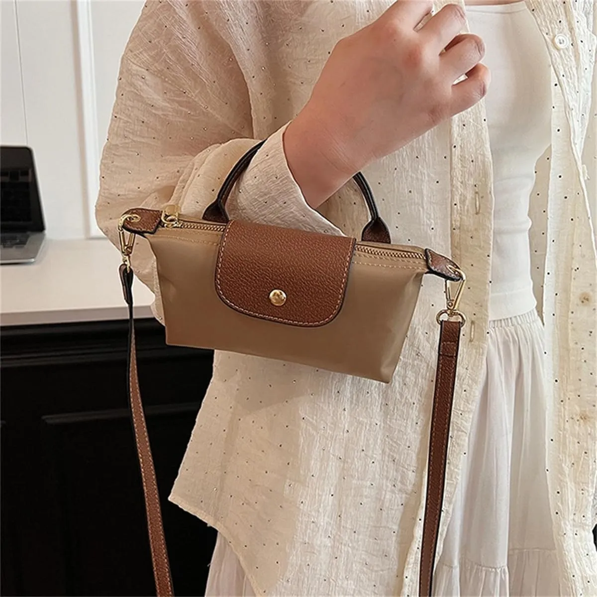 Women's Fashion Colorblock Mini Crossbody Bag,Small Lightweight Solid Color Square Bag,Adjustable Strap Fashion Handbag Purse